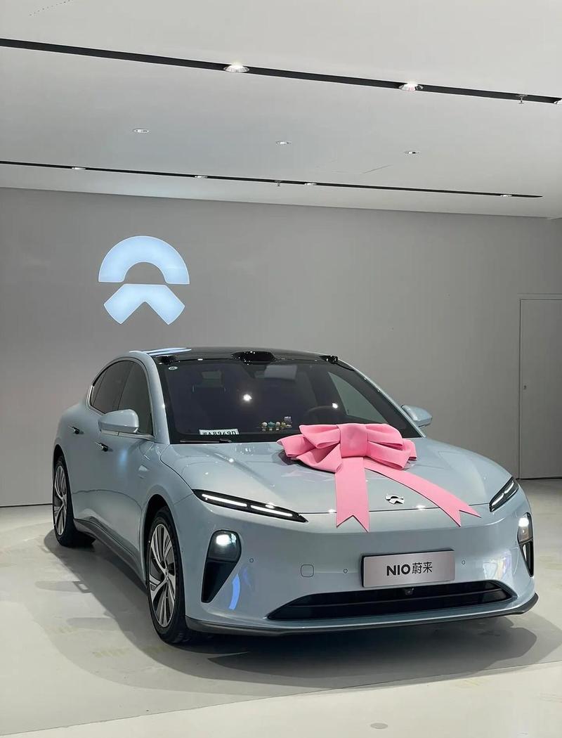 NIO ET5 exterior