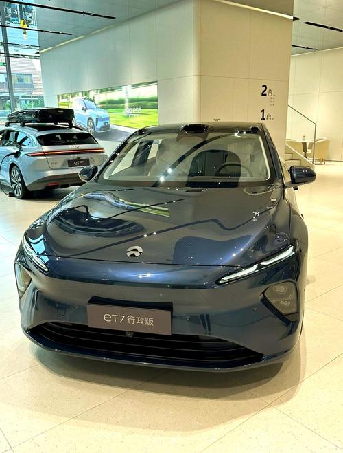 مواجهة EV الفاخرة